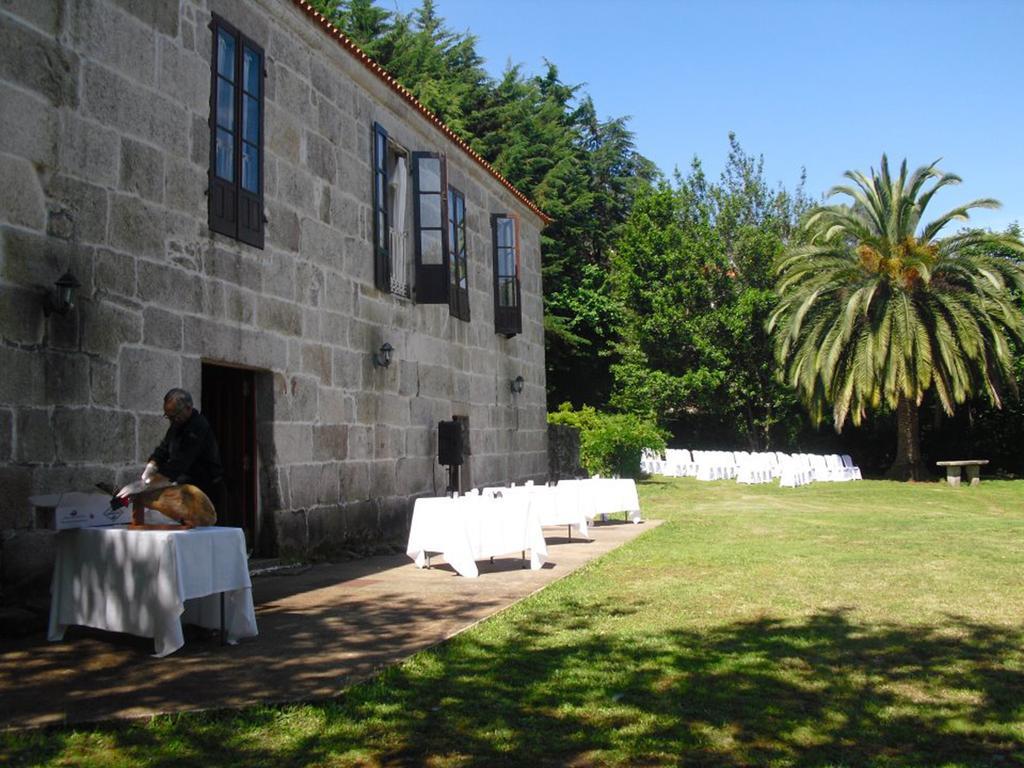 Pazo Larache Guest House Santa Cristina De Cobres Exterior photo