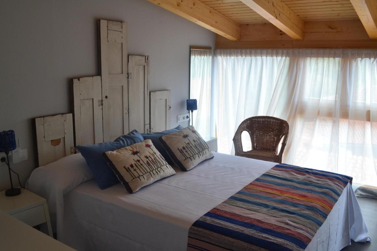 Pazo Larache Guest House Santa Cristina De Cobres Exterior photo
